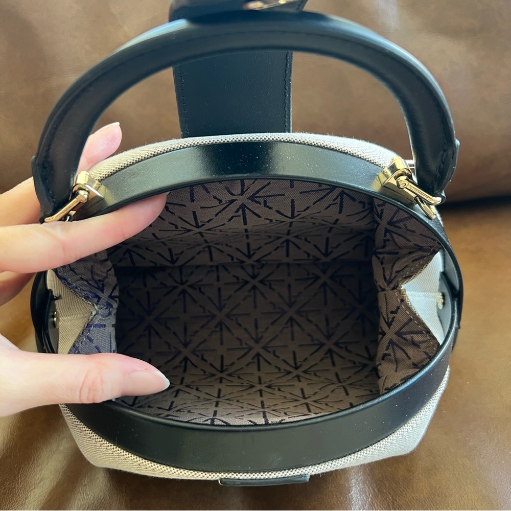 Manu Atelier Demi top handle crossbody fabric/leather bag - Picture 6 of 8